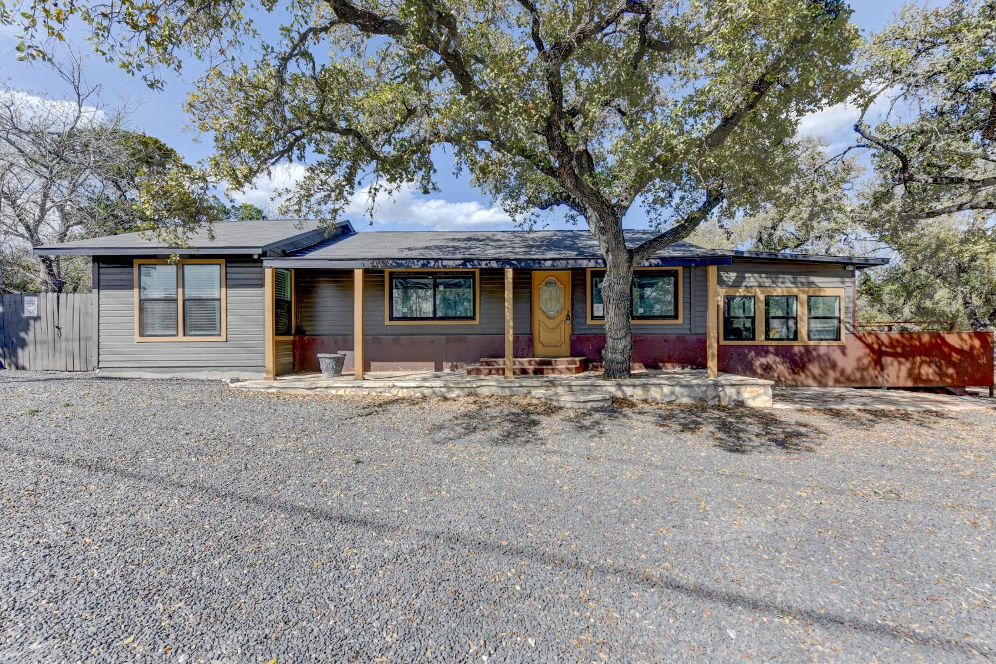 Downtown Studio 1 At Beer Ranch Project Inn Wimberley Eksteriør bilde